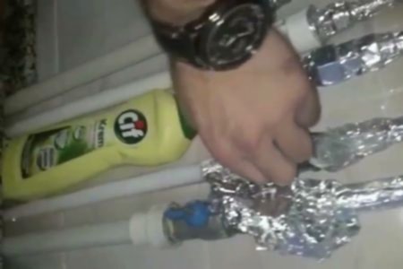 Alt kata su sızıyor bilgisayarlı cihazla kırmadan su kaçağı tespiti - İstanbul Tesisat