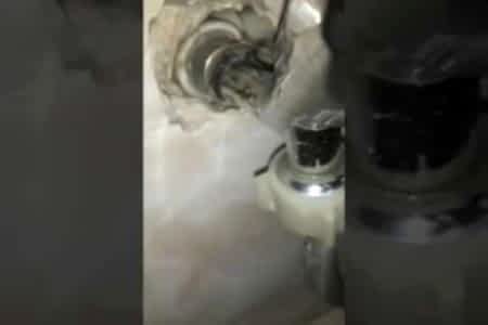 Alt komşunun tavanından su damlıyor fayans arası derz sızıntısı tespiti - İstanbul Tesisat