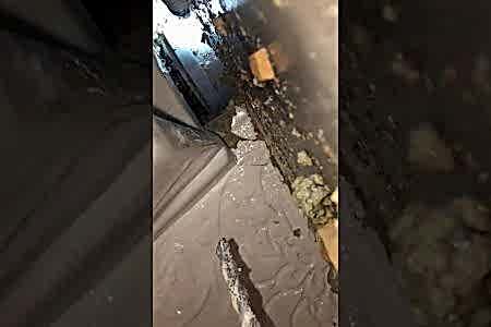 Pimaş borusu sızdırıyor tavandan su akıyor kameralı su kaçağı tespiti - İstanbul Tesisat